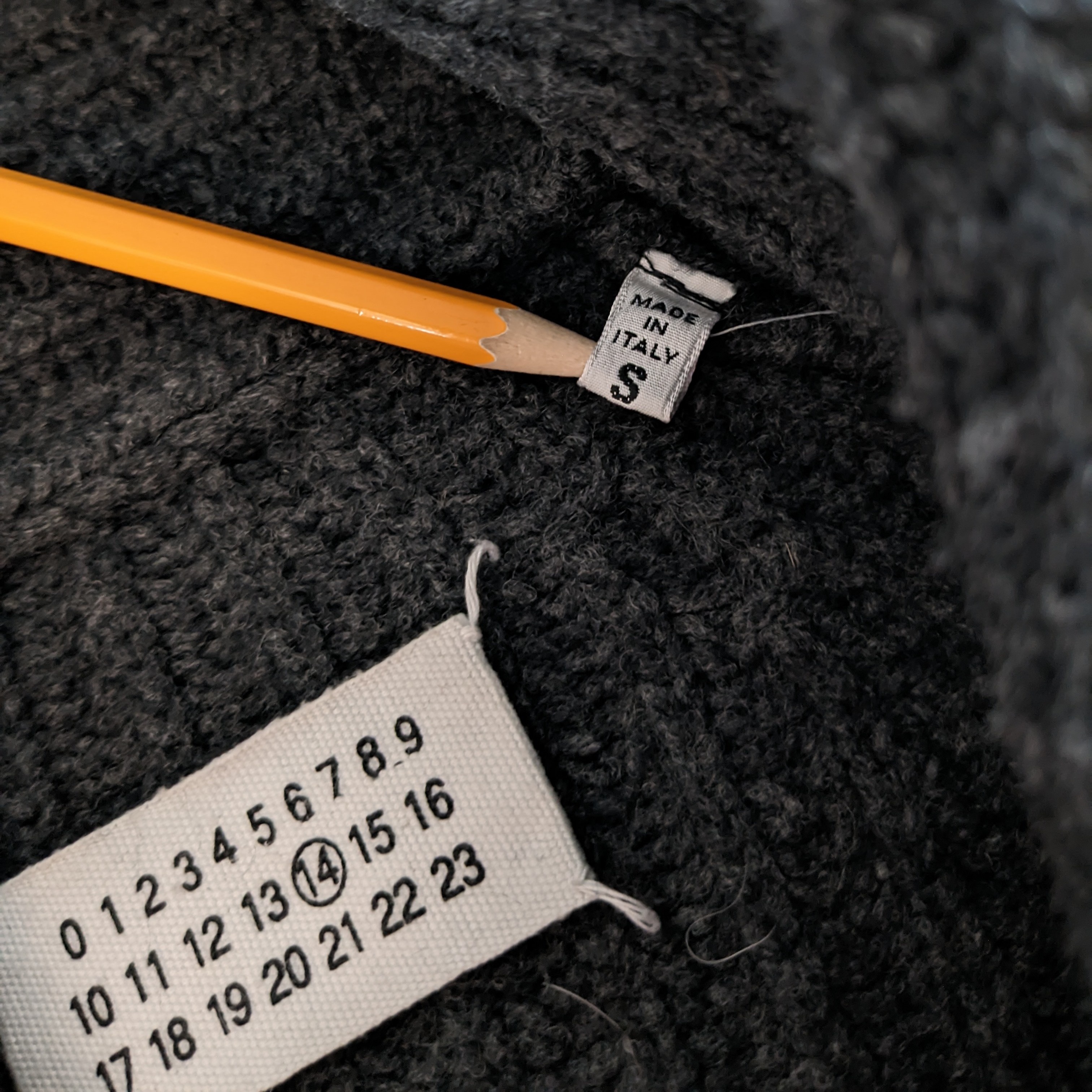 Margiela Cardigan Tag.jpg